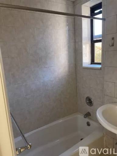 Main picture of 20 Oliver St