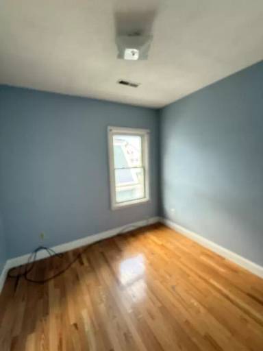 Main picture of 143 S Clarendon St