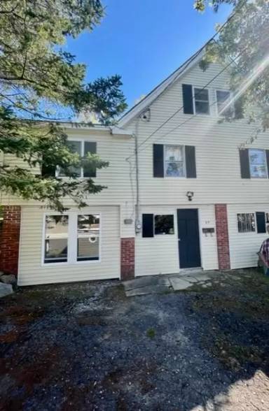 Main picture of 89 Propsect St