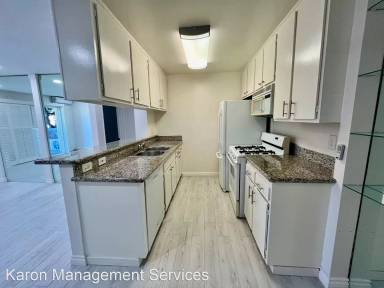 Main picture of 4727 W 147th St