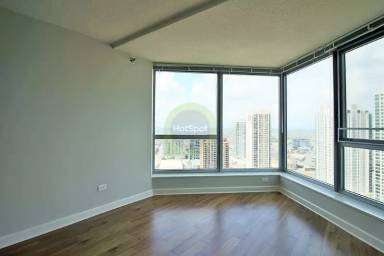 Main picture of 270 N Canal St