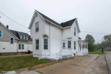 Main picture of 1821 Douglas Ave