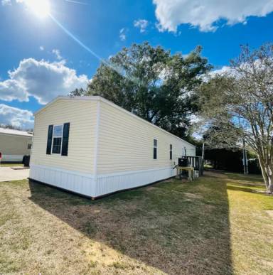 Main picture of 14138 Leeanne Ave