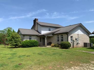 Main picture of 936 Girls Ranch Rd
