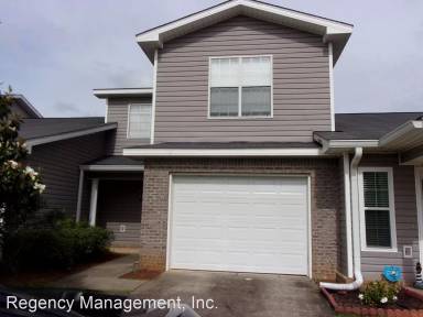 Main picture of 128 Winterberry Way