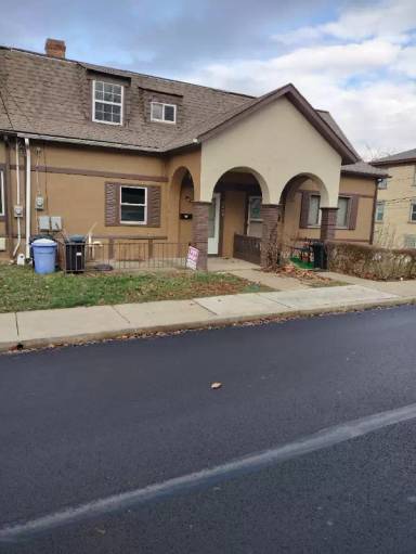 Main picture of 2802 Voelkel Ave