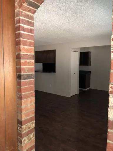 Main picture of 30811 16th Pl SW