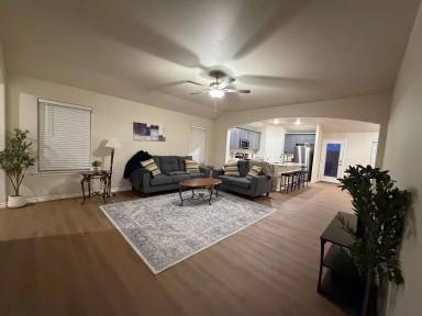Main picture of 1416 Bajada St