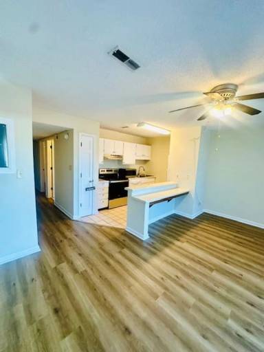 Main picture of 203 Double Eagle Dr