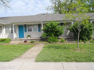 Main picture of 1320 N Manhattan Ave