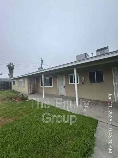 Main picture of Whispering Palms Apartments