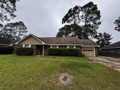 Main picture of 708 Friar Tuck Ln