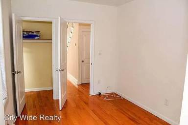 Main picture of 3419 Mount Vernon St