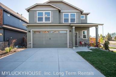 Main picture of 61357 SE Matthew St