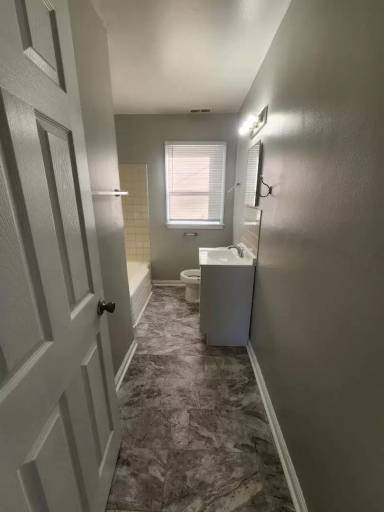 Main picture of 2137 Admiral Dr