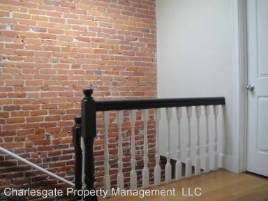 Main picture of 836 Huntington Ave