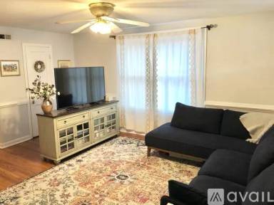 Main picture of 2251 Sweetbriar Dr