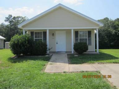 Main picture of 8481 S Carolina Ave