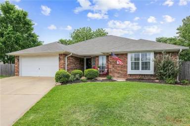 Main picture of 1203 Remington Ct