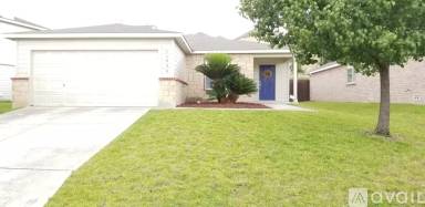 Main picture of 11826 Oak Water