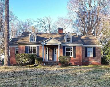 Main picture of 1357 Woodward Ave