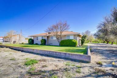 Main picture of 22157 Brimhall Rd