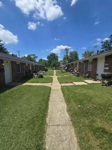 Main picture of 2682 Joyce Ave