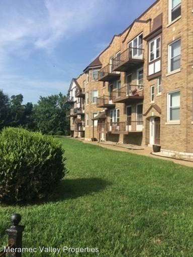 Main picture of 5705 S Broadway