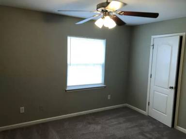 Main picture of 304 Gary Cir