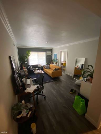 Main picture of 340 S Mariposa Ave