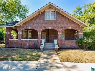 Main picture of 7800 1st Ave S