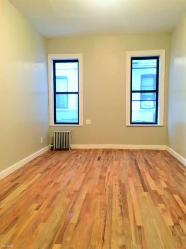 Main picture of 272 E 55th St