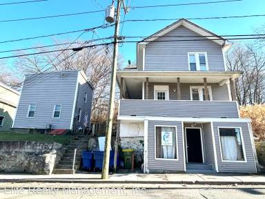 Main picture of 429 Baldwin St