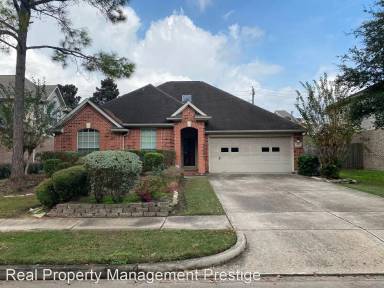 Main picture of 6403 Acorn Ct