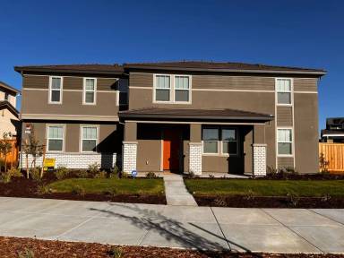 Main picture of 307 Planners Way