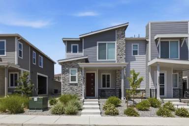 Main picture of 22863 E Tufts Ave
