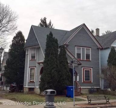 Main picture of 1086 Clinton Ave S