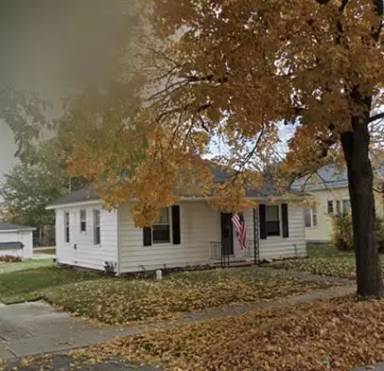 Main picture of 921 S Main St