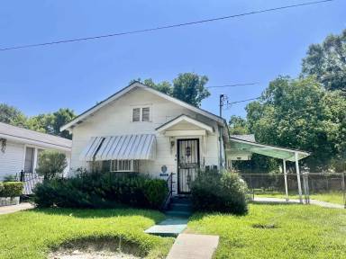 Main picture of 720 N 28th St