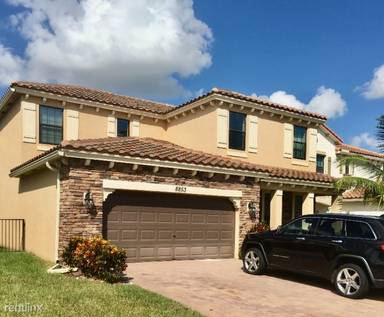Main picture of 8824 Sandy Creek Way