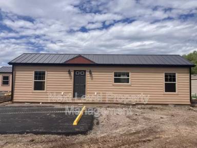 Main picture of 111 E Cottonwood Dr
