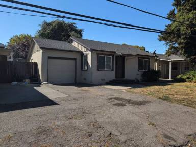 Main picture of 2305 Woolner Ave