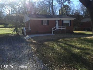 Main picture of 114 Lynnbrook Dr
