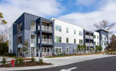 Main picture of 610 S Kerr Ave