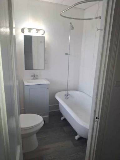 Main picture of 239 W Vine St
