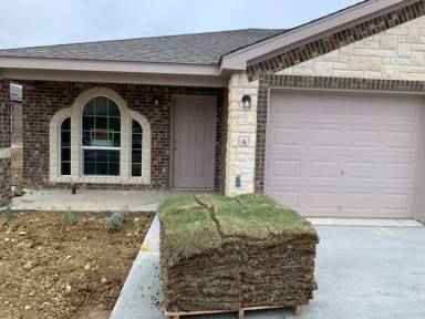 Main picture of 6706 University Village Way
