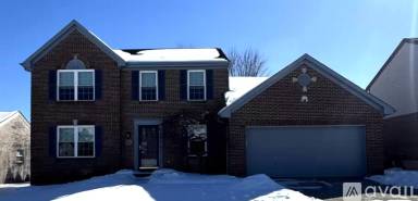 Main picture of 8811 Woodridge Dr