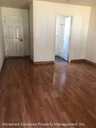 Main picture of 4310 Dunsmuir Ave
