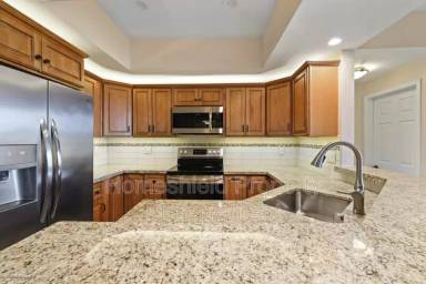 Main picture of 5895 Friars Rd