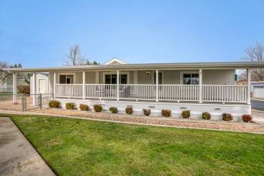 Main picture of 14605 Poncho Conde Cir